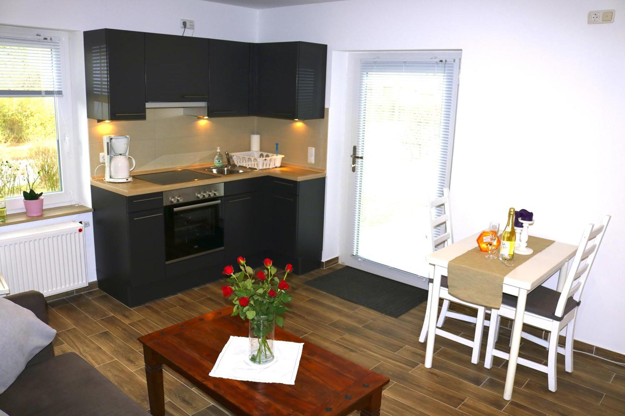 Ferienwohnungen Arp "2D" Mit Terrasse Und Parkplatz Itzehoe Extérieur photo